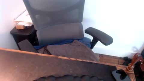 Snapshot of lreed090 chatting on May 14, 2:24 pm lreed090 online show from May 14, 2:24 pm