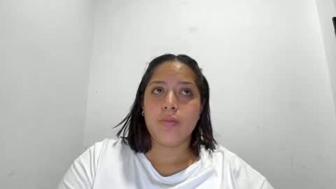 Snapshot of lu_sugar chatting on June 23, 3:37 am Lucy online show from June 23, 3:37 am