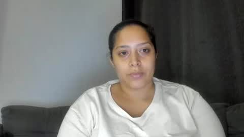Snapshot of lu_sugar chatting on July 10, 4:50 am Lucy online show from July 10, 4:50 am