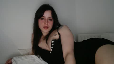 luana online show from October 16, 9:38 pm
