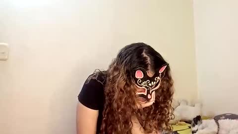 luana_winner online show from September 12, 4:45 am