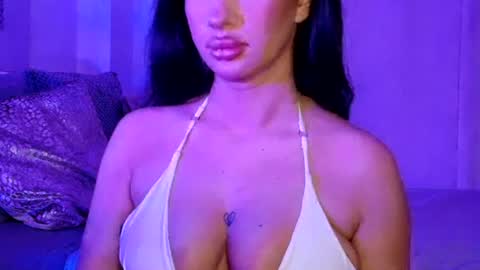 Snapshot of luanaxdess chatting on June 24, 8:30 pm Luana Dess online show from June 24, 8:30 pm