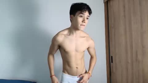 Snapshot of luandy_1 chatting on June 21, 12:30 pm luandy_1 online show from June 21, 12:30 pm