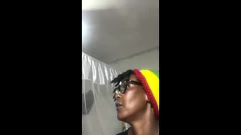 luannecrazy online show from June 2, 7:27 pm
