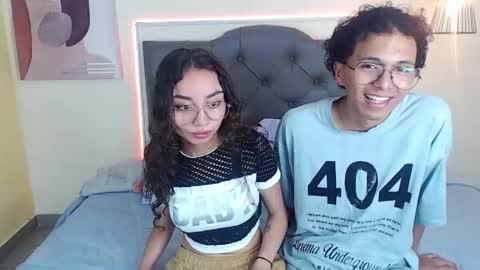 Snapshot of lubli_thodez chatting on April 29, 1:48 pm lubli_thodez online show from April 29, 1:48 pm