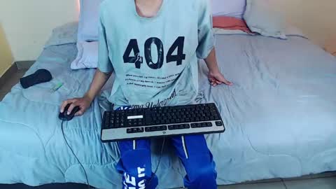 Snapshot of lubli_thodez chatting on April 29, 5:30 pm lubli_thodez online show from April 29, 5:30 pm