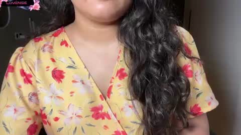 Snapshot of lubna_07 chatting on July 1, 5:02 pm slow poison online show from July 1, 5:02 pm