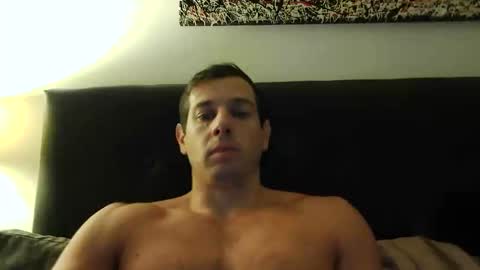luca23millo90 online show from April 18, 3:43 am