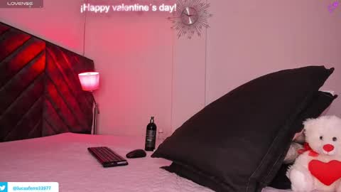 Luca Ferrer online show from February 15, 9:05 am