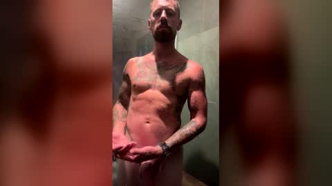 Snapshot of luca_steele chatting on May 21, 11:50 am luca_steele online show from May 21, 11:50 am