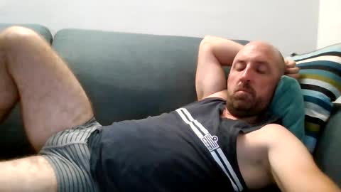 Snapshot of lucabeech88 chatting on July 10, 7:05 pm Luca online show from July 10, 7:05 pm