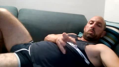 Snapshot of lucabeech88 chatting on July 14, 6:35 pm Luca online show from July 14, 6:35 pm