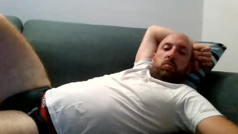 Snapshot of lucabeech88 chatting on July 15, 7:08 pm Luca online show from July 15, 7:08 pm