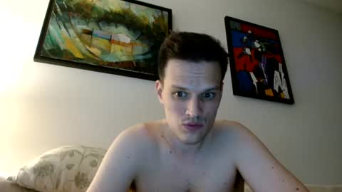 Snapshot of lucaguizzo chatting on June 15, 5:48 pm modelboy online show from June 15, 5:48 pm