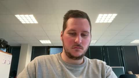 Snapshot of lucas1996_ chatting on February 6, 10:26 am Lucas online show from February 6, 10:26 am