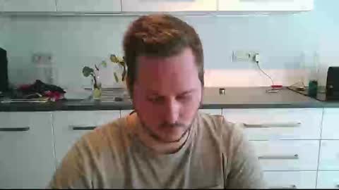 Snapshot of lucas1996_ chatting on February 18, 2:16 pm Lucas online show from February 18, 2:16 pm