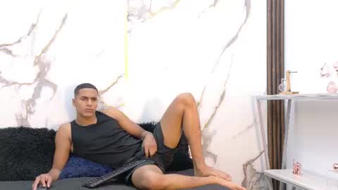 lucas837481 online show from July 5, 1:01 am