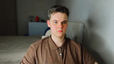 Lucas Gill online show from February 17, 4:42 am