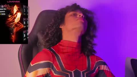 Snapshot of lucas_eevans07 chatting on February 28, 4:31 pm online show from February 28, 4:31 pm