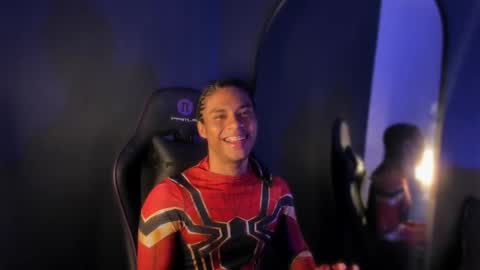 Snapshot of lucas_eevans07 chatting on February 10, 2:10 pm online show from February 10, 2:10 pm