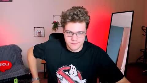 lucas_long_ online show from September 28, 6:46 pm