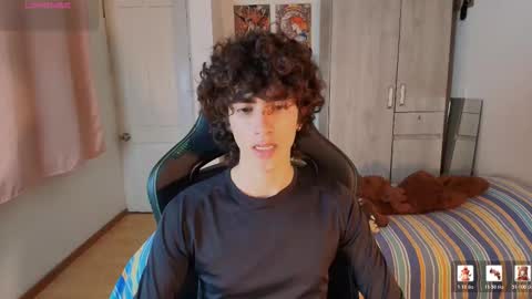 lucas_xo online show from January 16, 11:20 pm
