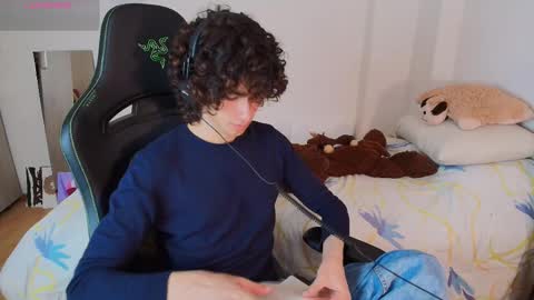 lucas_xo online show from March 6, 8:27 pm