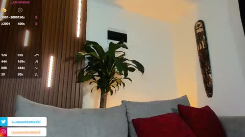 LUCA SANTOS online show from March 25, 4:18 am