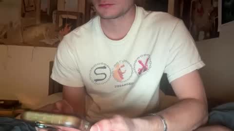 Snapshot of lucascrown chatting on February 15, 3:25 am lucascrown online show from February 15, 3:25 am