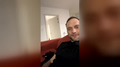 lucasdiamonduk online show from March 1, 8:22 pm