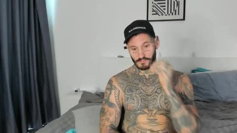 lucasexclusive online show from April 23, 6:58 am