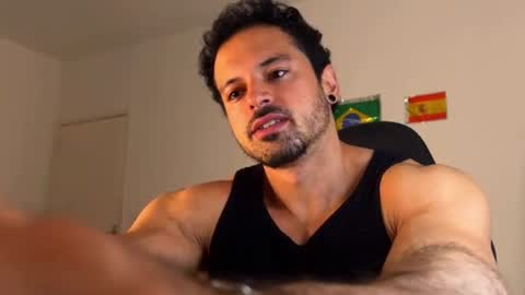 lucasfit24 online show from July 16, 4:35 pm