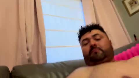lucasmagana85 online show from March 18, 1:42 am