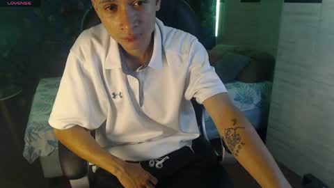 LucassSmith11 online show from April 5, 6:38 pm