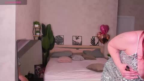 Snapshot of luccy_mullinss chatting on March 3, 8:20 am Gloria online show from March 3, 8:20 am