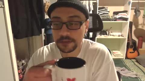 Snapshot of luchilove69 chatting on November 19, 4:23 am Luchi Luchano online show from November 19, 4:23 am