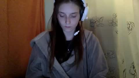 Snapshot of luci_layne chatting on April 30, 11:09 pm Luci Layne online show from April 30, 11:09 pm