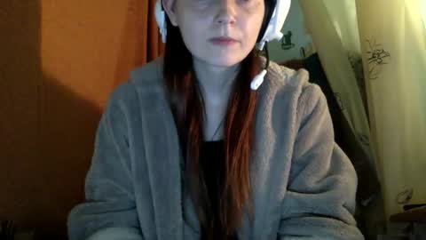 Snapshot of luci_layne chatting on May 28, 5:21 pm Luci Layne online show from May 28, 5:21 pm