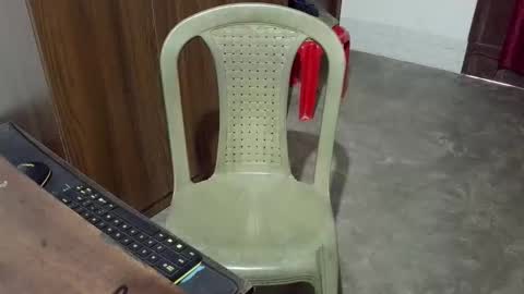 luci_ri online show from October 12, 4:22 am