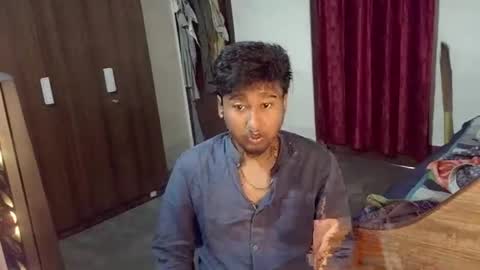 luci_ri online show from March 30, 2:01 am