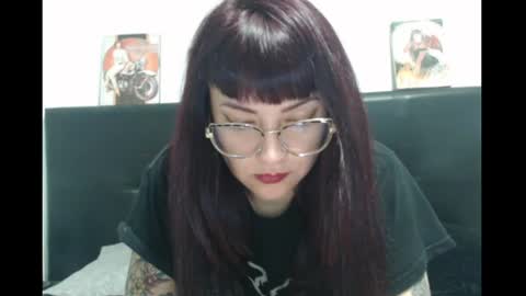 Lulu DCarton online show from April 29, 3:21 am