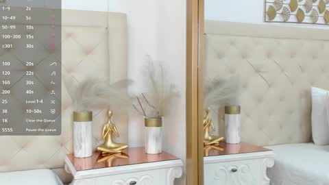 lucia_lorenz online show from January 17, 11:26 am