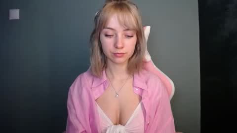 Lucy online show from April 1, 6:58 am