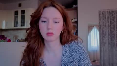 Snapshot of luciacoy chatting on March 21, 4:10 pm Lucia online show from March 21, 4:10 pm