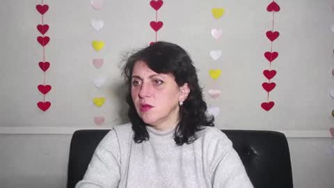 Snapshot of luciami chatting on January 26, 6:06 pm LuciaMi online show from January 26, 6:06 pm