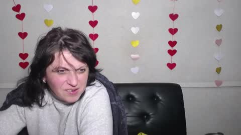 Snapshot of luciami chatting on February 12, 12:37 am LuciaMi online show from February 12, 12:37 am
