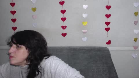 Snapshot of luciami chatting on February 25, 6:09 pm LuciaMi online show from February 25, 6:09 pm