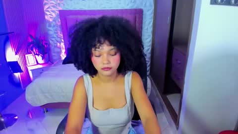 Snapshot of luciana_mj1 chatting on February 10, 11:36 am LUCIANA online show from February 10, 11:36 am