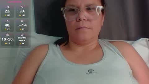 lucianamaster online show from October 11, 12:10 am