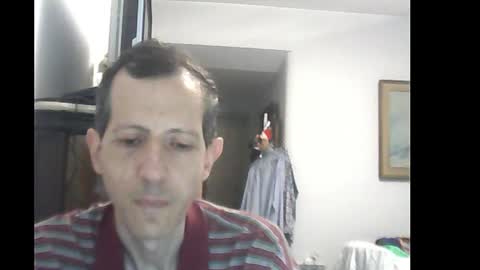 Snapshot of lucianoaxel chatting on December 21, 2:41 am Luciano online show from December 21, 2:41 am